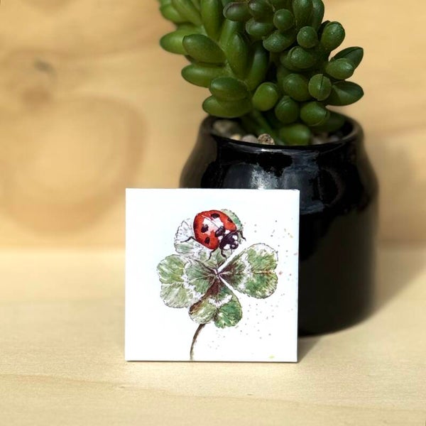 Magnetisch mini tegeltje - Klavertje vier met lieveheersbeestje