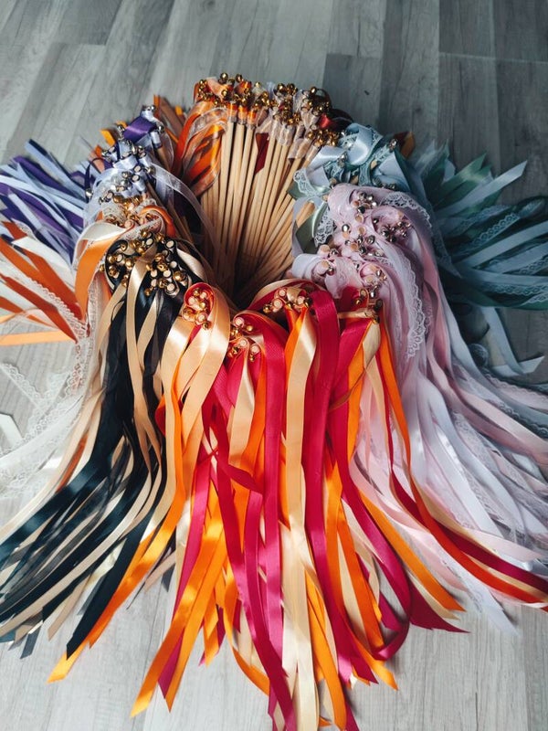 Bâton de ruban avec grelot