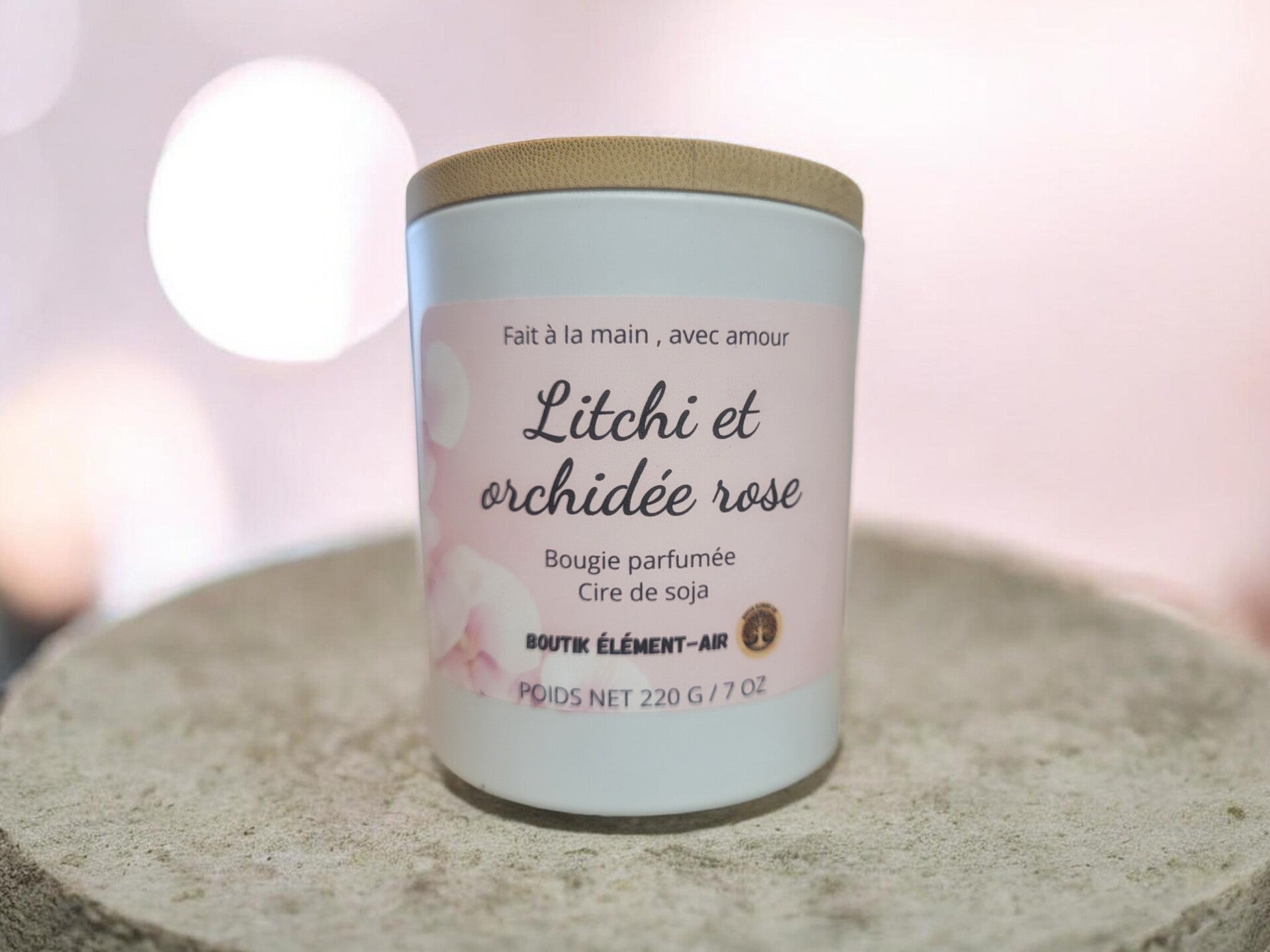 Litchi et orchidée rose