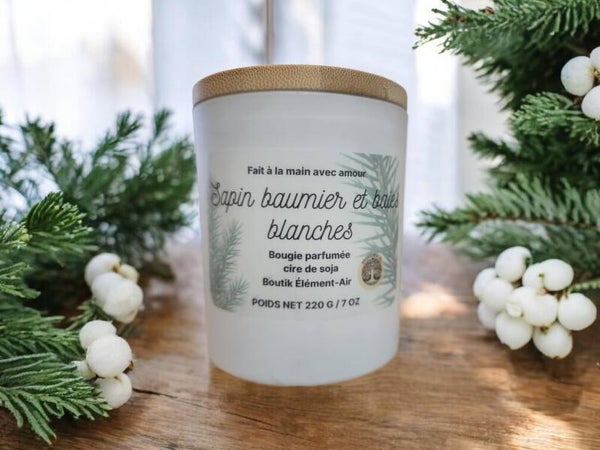Sapin baumier et baies blanches