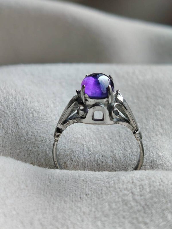Ring mit Amethyst
