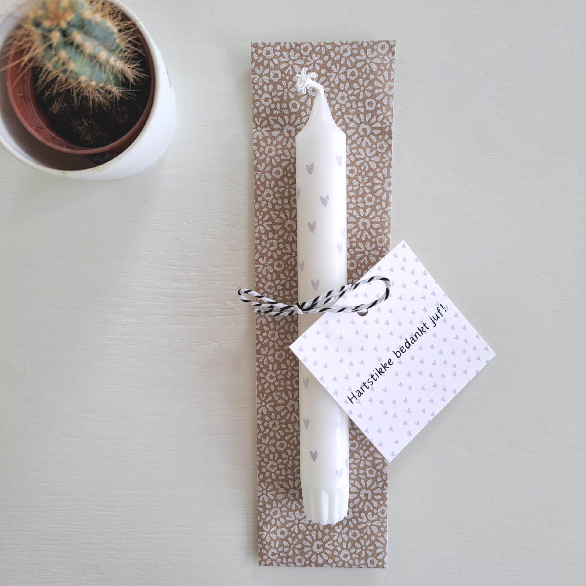 Kaars met hartjes juf