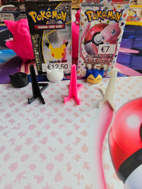 Card stand