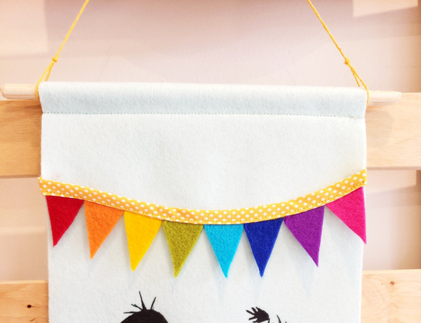 Banner met vlaggenlijn en prent of naam