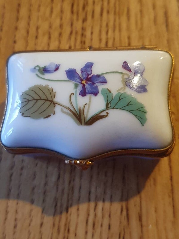 Bijoutiedoosje / pillendoosje / snuisterijendoosje