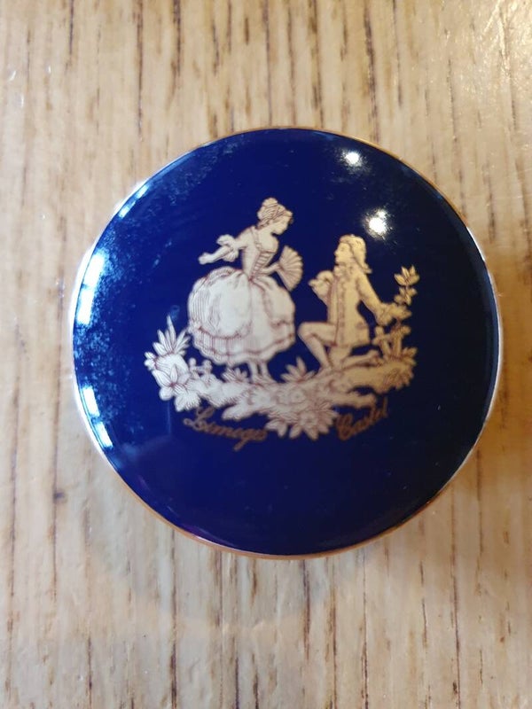 Bijoutiedoosje / pillendoosje / snuisterijendoosje Limoges Castel