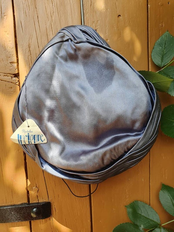 Vintage blauw hoedje model Luciènne