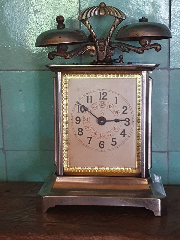 Klok Pfeilkreuz Junghans antiek