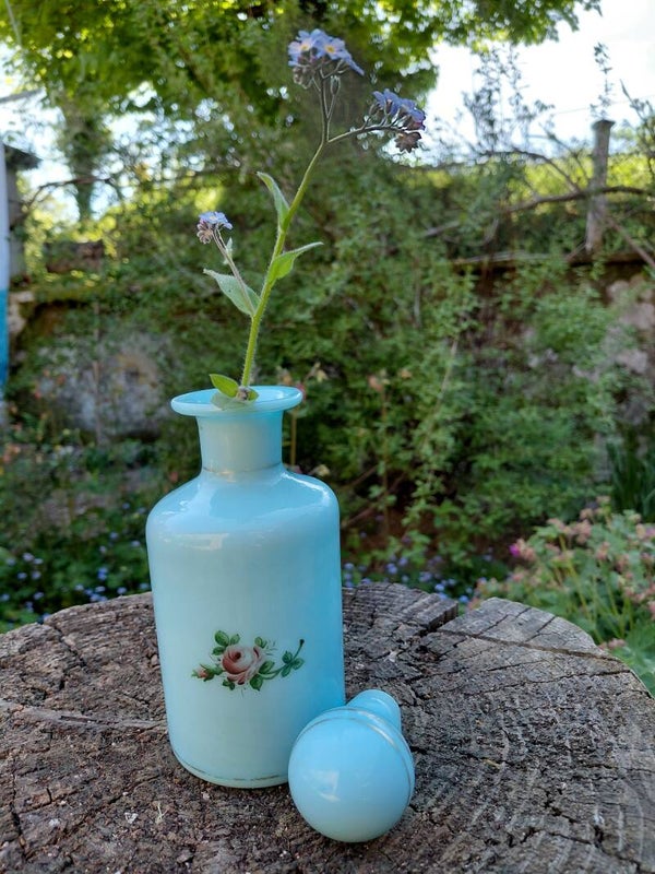 Antieke parfumfles turquoise
