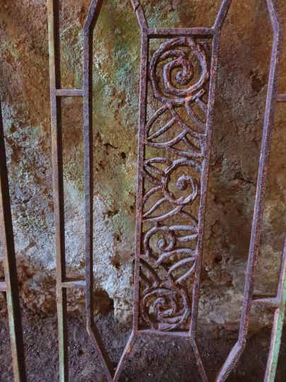 Gietijzeren raamwerk