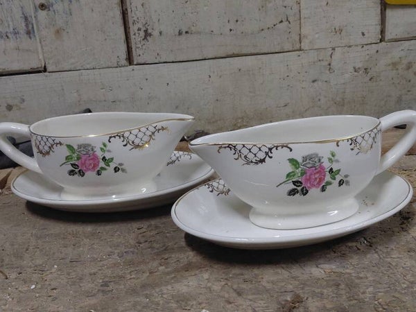 Servies sauskom roos Corinne, Sarrequemines