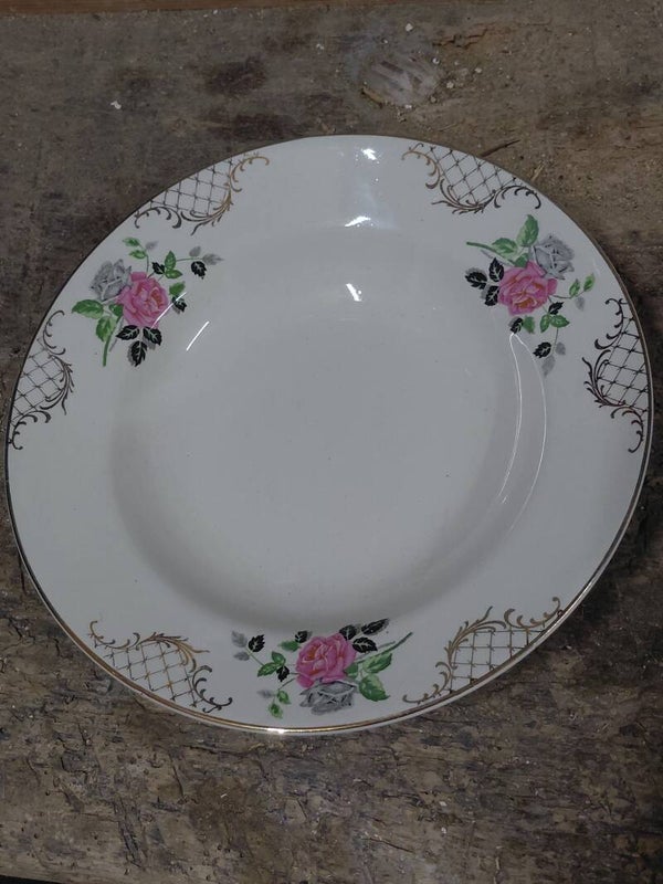 Servies diep bord roos Corinne, Sarrequemines