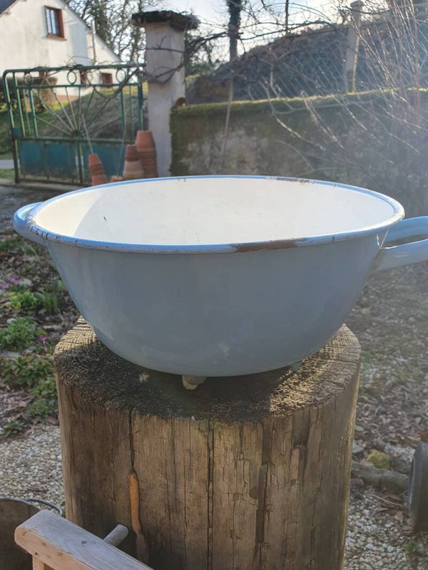 Teil blauw emaille