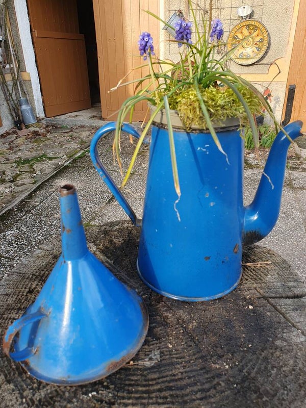 Trechter blauw emaille