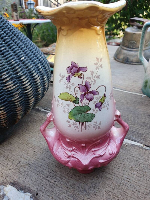 Antieke Franse vaas Viooltjes