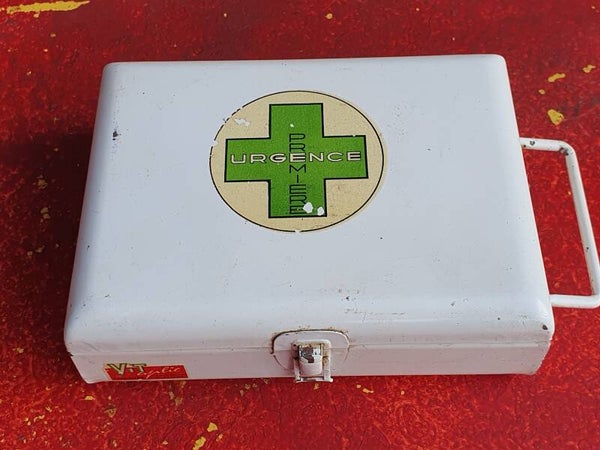 Vintage verbandkistje metaal