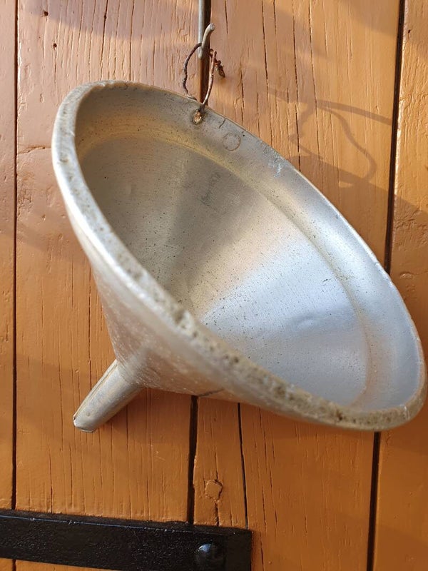 Trechter, aluminium - Entonnoir, aluminium