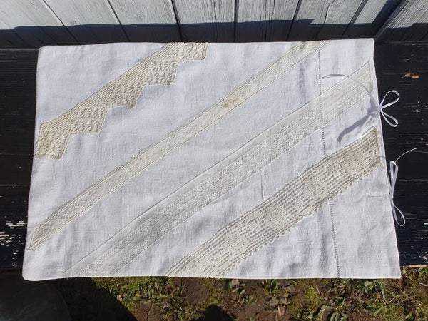 Sierkussenhoes klein Frans kant Diagonal - Housse de coussin petite déco dentelle française Diagonal