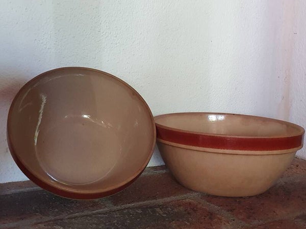 Gres kom - Bol en grès