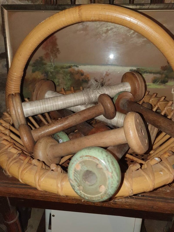 Antieke zijde spoelen, groter - Bobines de soie antiques plus grand