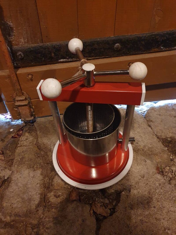 Druivenpers tafel model