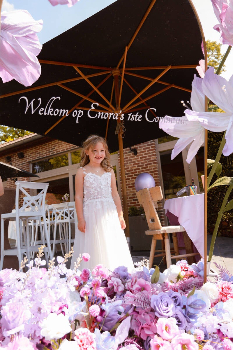 communie_enora-1-standard-ryp5gn.jpg