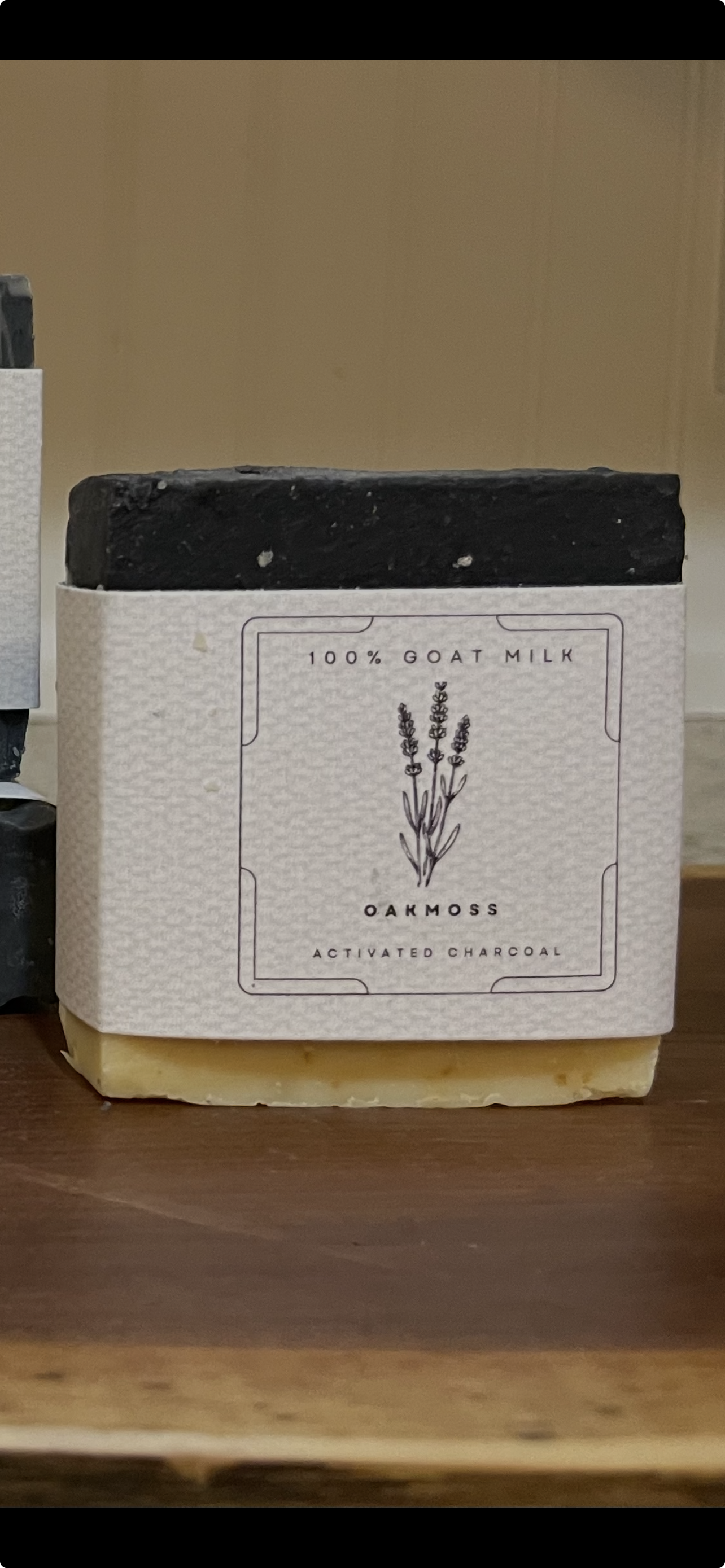 Flat Top Collection Oakmoss with Activated Charcoal