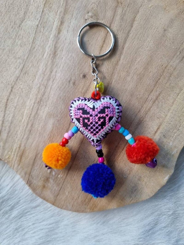 Sleutelhanger hartje paars