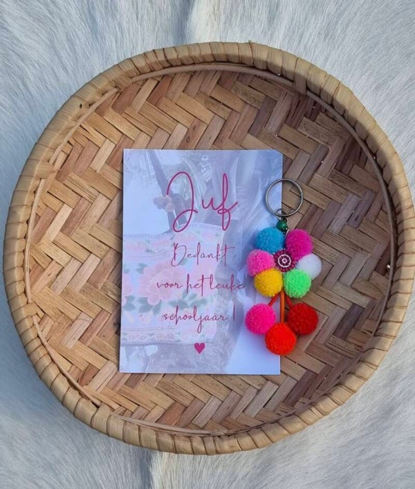 Sleutelhanger bloem met kaart voor juf