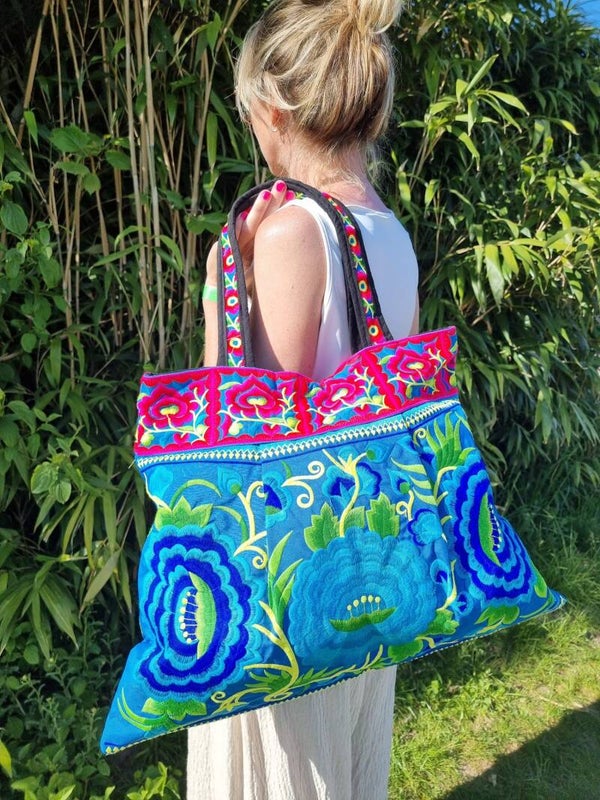 Tante Troela Tas Ibiza (licht)blauwe bloem