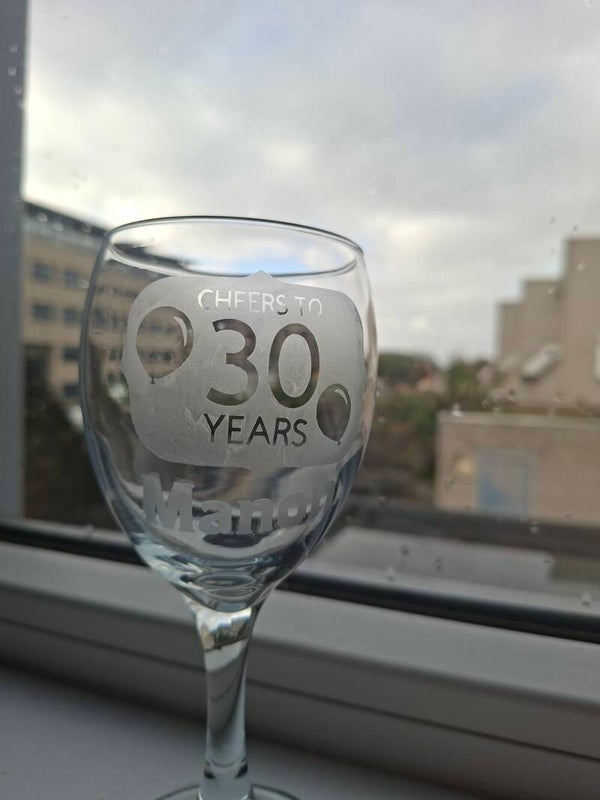 Wijnglas met permanente opdruk