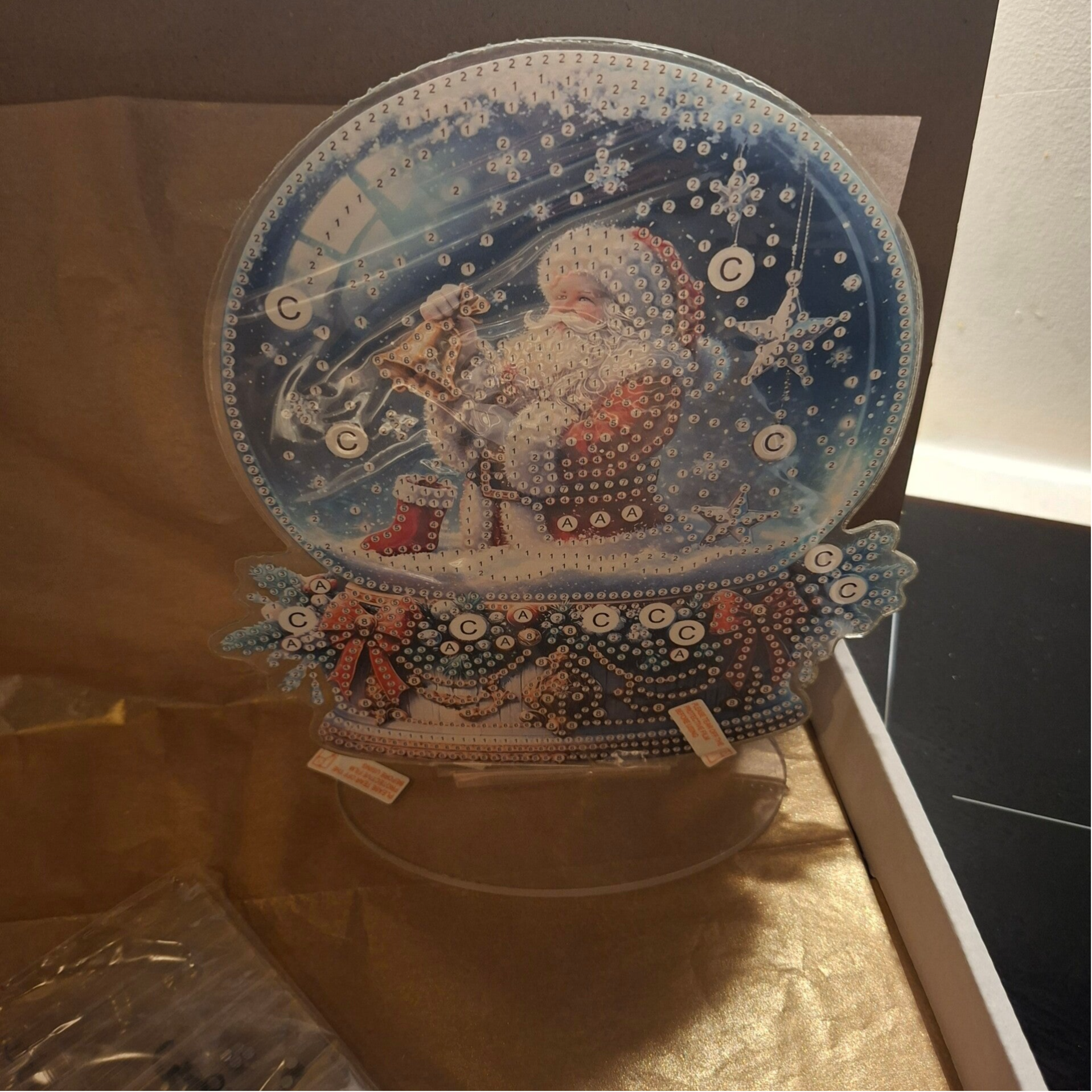 Diamond Painting Kerst Sneeuwbol – Staand Kerstman Display