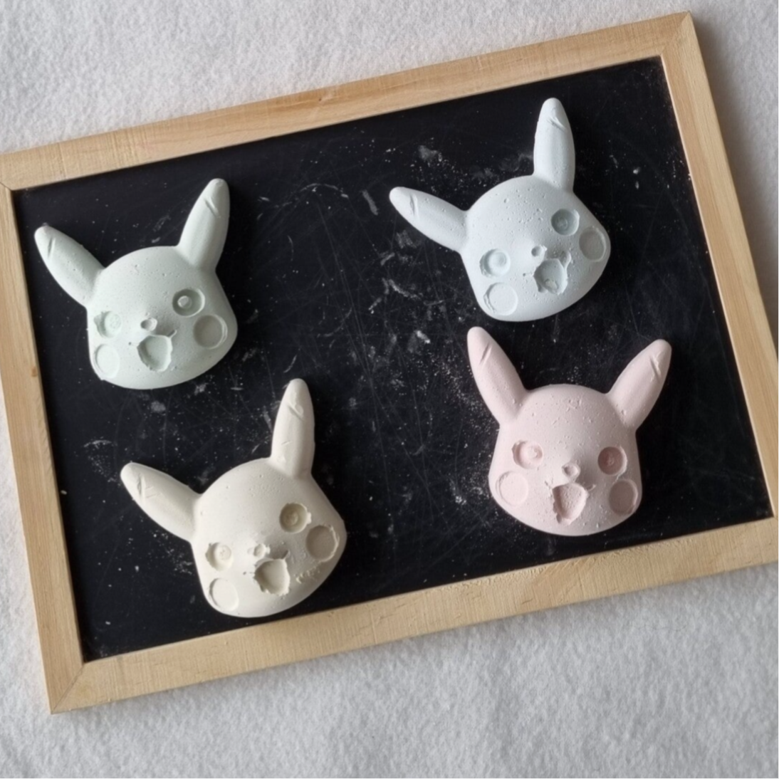 Stoepkrijt handgemaakt Pikachu