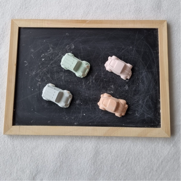 Stoepkrijt handgemaakt auto's