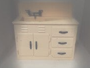 1950s Vintage Renewal Dollhouse Kitchen Sink – Classic Miniature Collectible