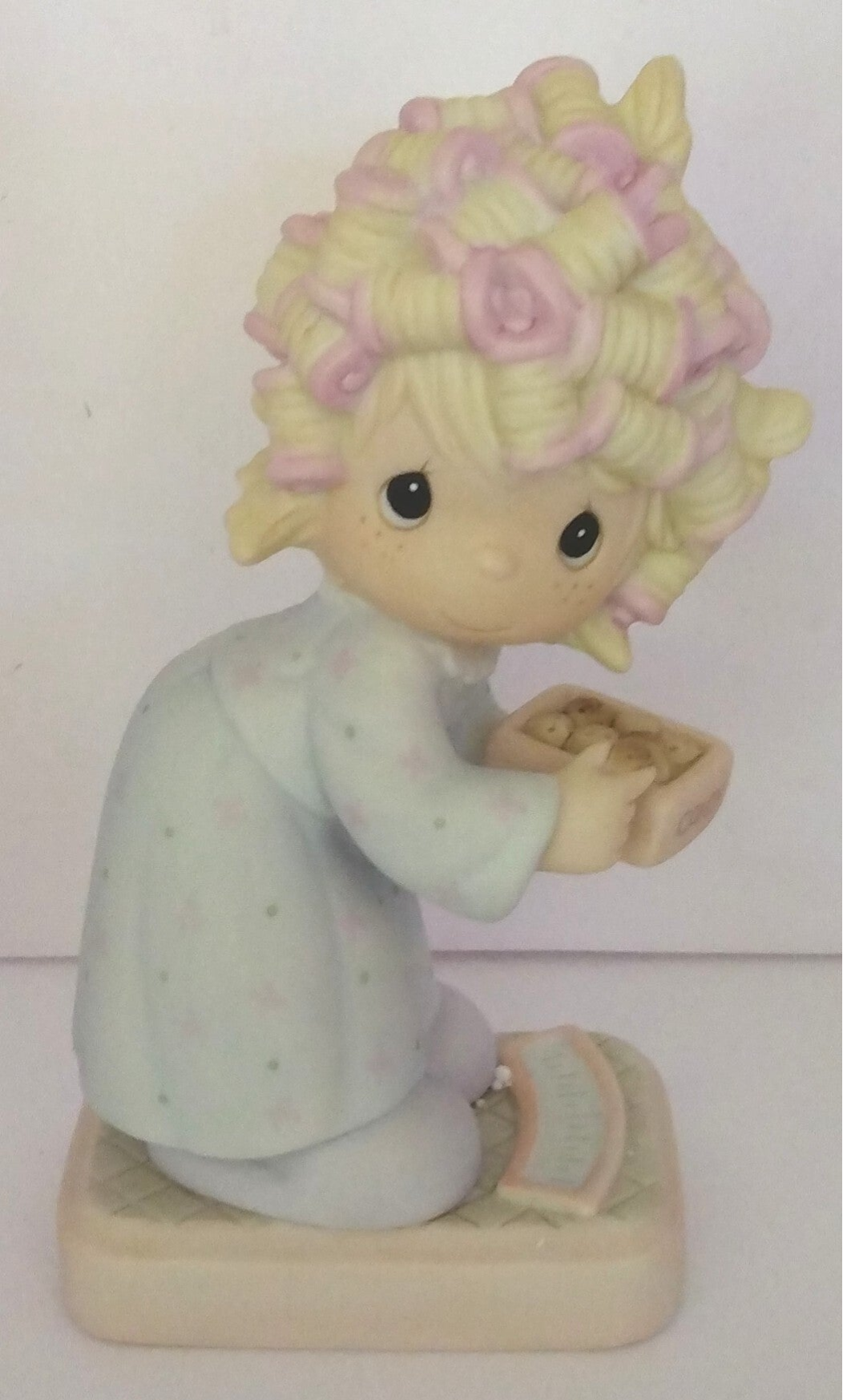 Precious Moments “The Spirit Is Willing but the Flesh Is Weak” Figurine – Faithful Vintage Collectible