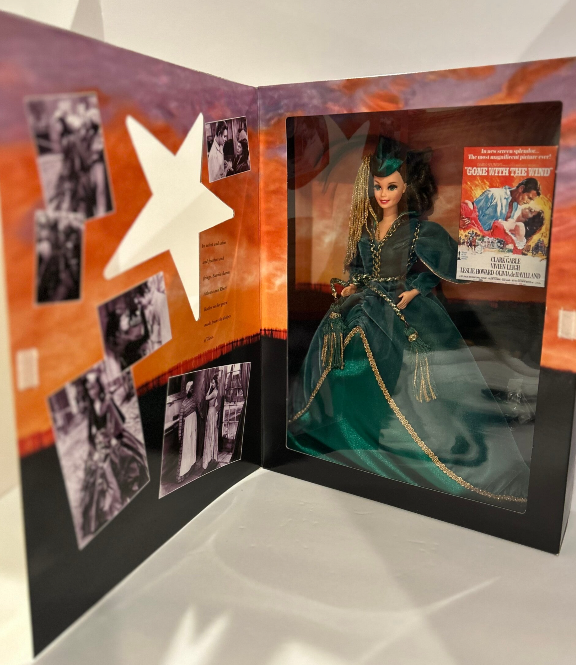 1994 Hollywood Legends Collection Barbie – Scarlett O’Hara (Gone with the Wind)