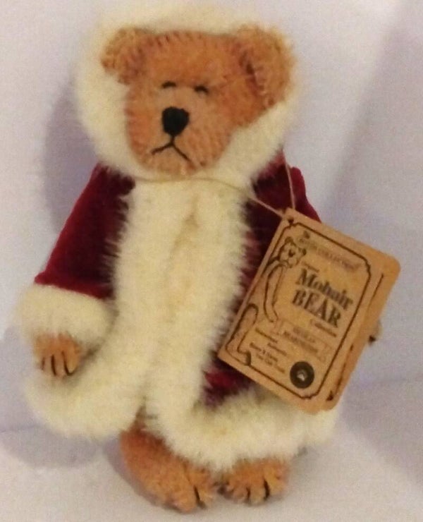 2000 Boyds Bears “Nicholas Bearington” Mohair Bear