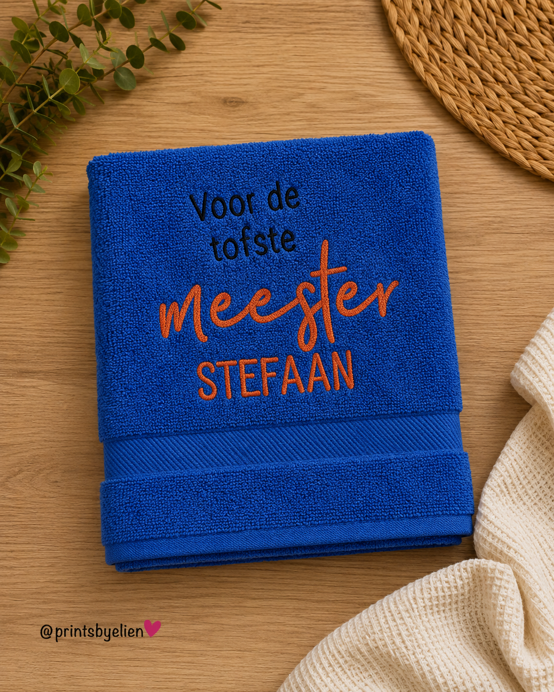 HEMA Handdoek voor Meester met Naam Geborduurd – Origineel Meestercadeau