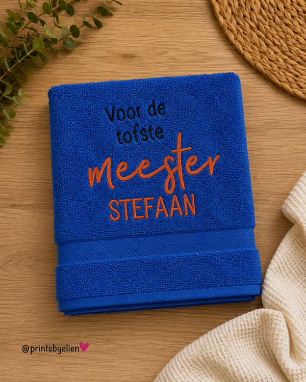HEMA Handdoek voor Meester met Naam Geborduurd – Origineel Meestercadeau