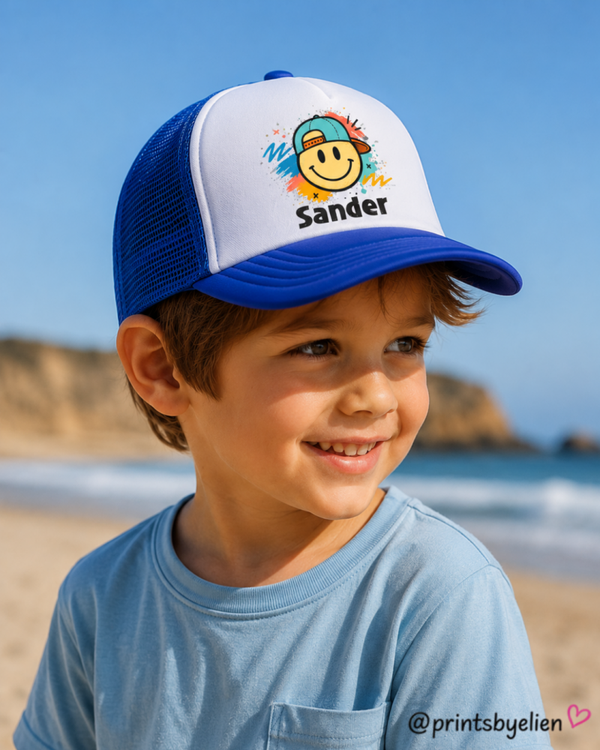 Kinderpet met naam voor jongens – gepersonaliseerde pet met smiley
