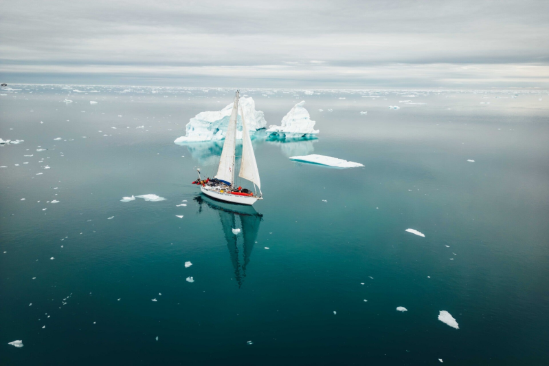 Svalbard Sailing - Skip Andy
