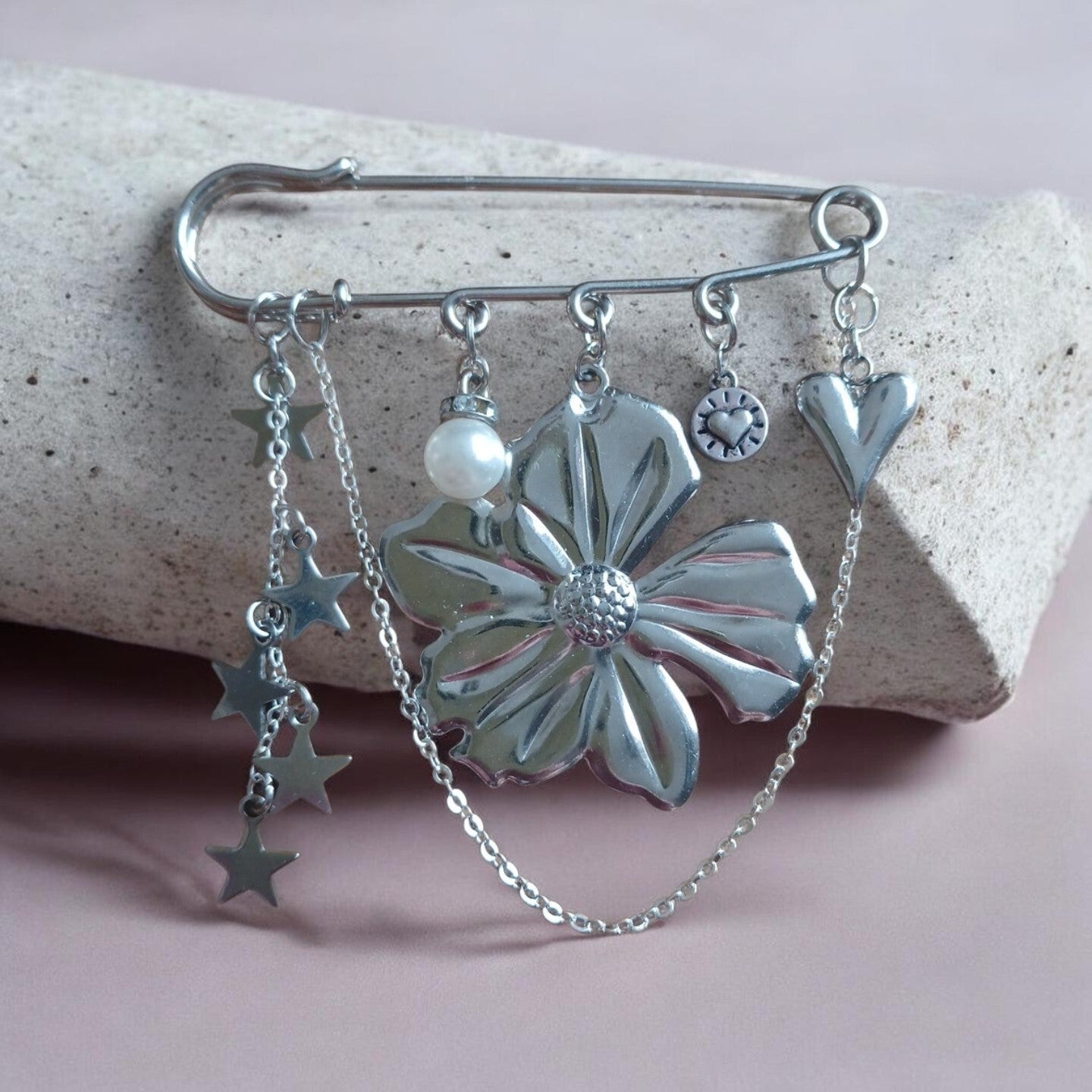 Stralende Bloem Broche