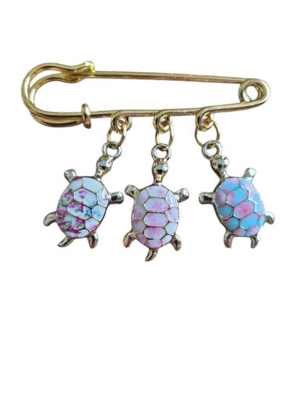 3 Turtles Broche