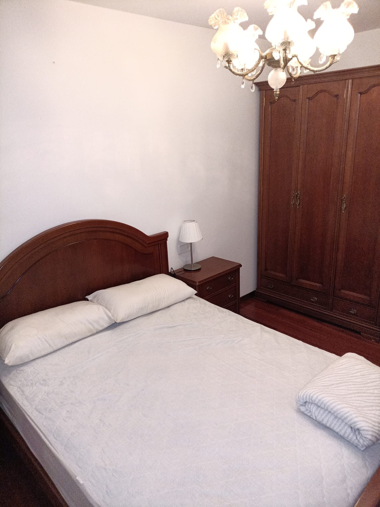 PISO EN SANXENXO CON OPORTUNIDAD DE NEGOCIO