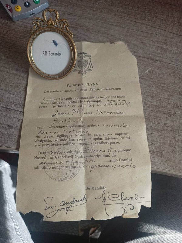 Reliquary Relic St. Bernadette of Lourdes Soubirous saint first class