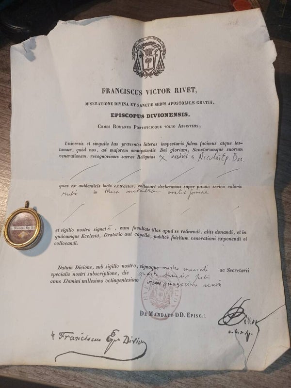 saint nicolas episcopi bishop relic and document
