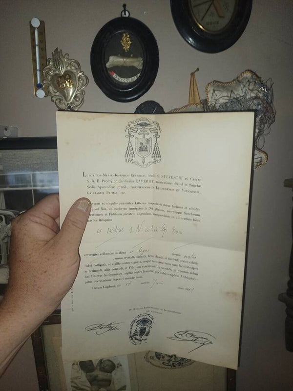 saint nicolas of Bari Myra relic and document