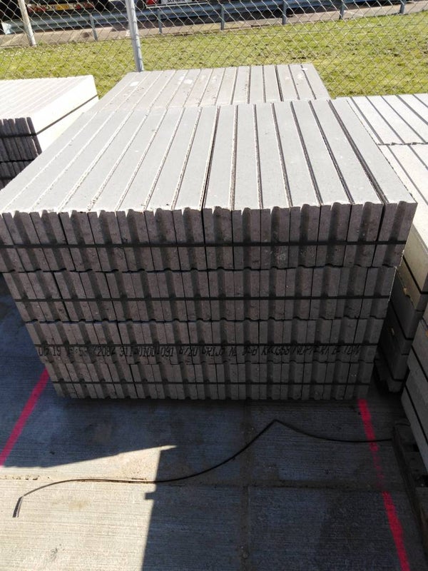 Trottoirband Opsluitband 8x20  ( 17 EF )