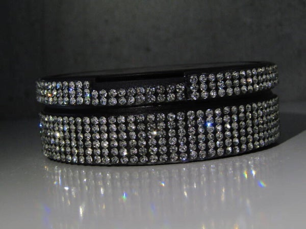 Holographic Black